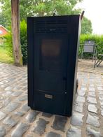 Pelletlachel met voorraad pellets, Huis en Inrichting, Kachels, Ophalen, Gebruikt, Vrijstaand, Pelletkachel