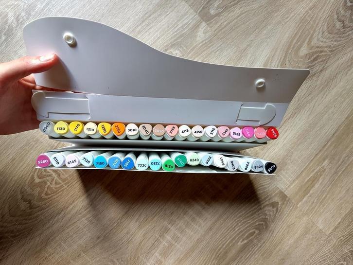 36 Graph'it markers - nieuw, Hobby en Vrije tijd, Tekenen, Zo goed als nieuw, Potlood of Stift, Ophalen of Verzenden