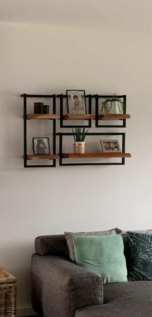 Wandplanken (hout) met zwarte stalen industriële afwerking, Huis en Inrichting, Woonaccessoires | Wandplanken en Boekenplanken