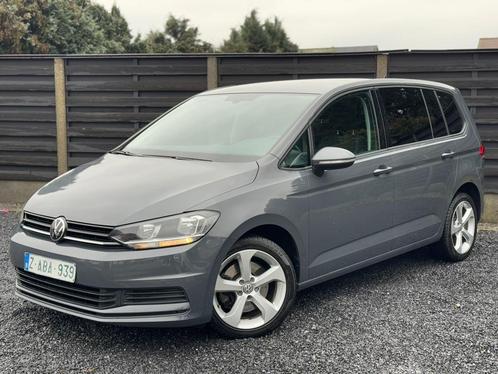 VW Touran 1.5TSI 150pk bj2021 119000 km's AUTOMAAT 5zitpl., Auto's, Volkswagen, Bedrijf, Te koop, Touran, Achteruitrijcamera, Adaptive Cruise Control