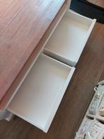 salontafel landelijk bruin blad , wit hout. 2 lades !., Ophalen, Zo goed als nieuw