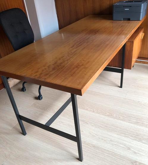 Zeer groot bureau, Huis en Inrichting, Bureaus, Zo goed als nieuw, Bureau, Ophalen