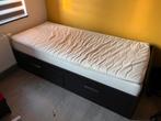 Bed uitschuifbaar, Ophalen, Zo goed als nieuw