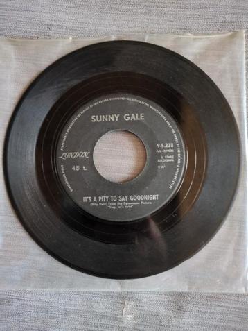 Sunny Gale ‎– Mama-Papa Do The Twist / It's A Pity To Say Go beschikbaar voor biedingen