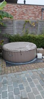 Intex opblaasbare jacuzzi, Tuin en Terras, Jacuzzi's, Ophalen, Zo goed als nieuw, Opblaasbaar