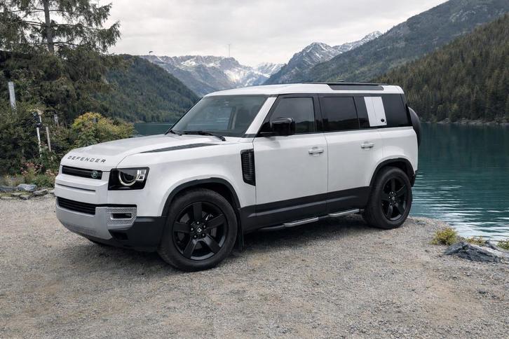 Land Rover Defender 110 D200 SE Coming Soon! (bj 2023), Auto's, Land Rover, Bedrijf, Te koop, 4x4, Android Auto, Apple Carplay