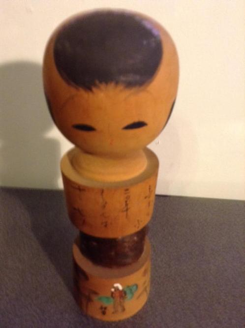 Kokeshi - Traditionele Japanse houten pop / 21, Antiquités & Art, Antiquités | Jouets, Enlèvement ou Envoi
