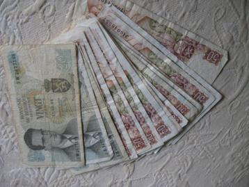 bankbiljetten beschikbaar voor biedingen