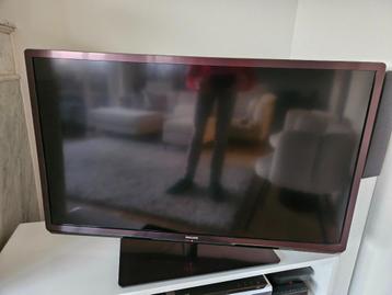 Philips 3D LED TV 40 inch 40PFL5527H/12 beschikbaar voor biedingen