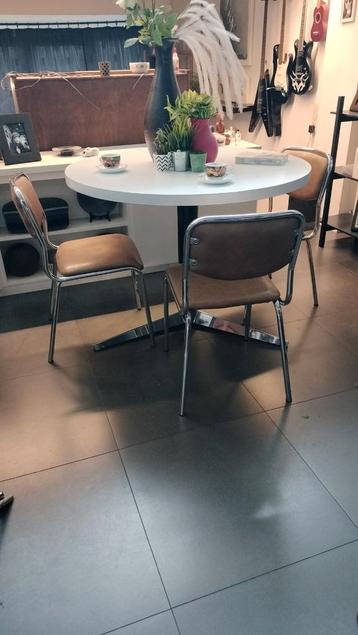 Vintage space-age dining room set. beschikbaar voor biedingen