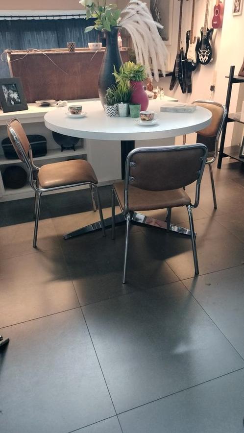 Vintage space-age dining room set., Huis en Inrichting, Tafels | Eettafels, Zo goed als nieuw, Ophalen