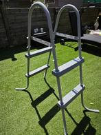 Bestway zwembadtrap 117 cm, Ophalen, Zo goed als nieuw