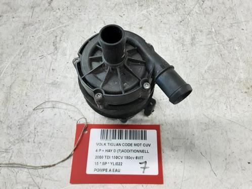 WATERPOMP Volkswagen Tiguan (5N1 / 2) (04L965567A), Auto-onderdelen, Airco en Verwarming, Volkswagen, Gebruikt