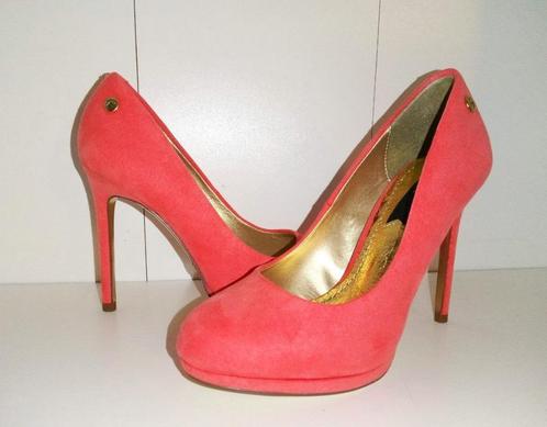 Pumps/hoge hakken - Koraalroze en goud - 36, Kleding | Dames, Schoenen, Zo goed als nieuw, Pumps, Roze, Verzenden
