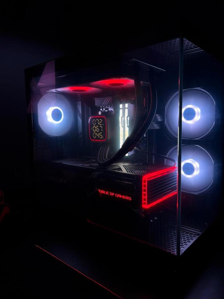 High End Gaming PC, Computers en Software, Desktop Pc's, Zo goed als nieuw, 4 Ghz of meer, SSD, 32 GB, Met videokaart, Gaming