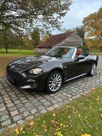 Fiat 124 Spidet Lusso 1.4 turbo 16V beschikbaar voor biedingen