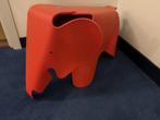 Vitra Eames olifant - BIG rood, Ophalen, Zo goed als nieuw