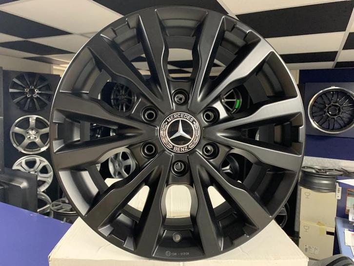 NIEUWE 17 inch 6x130 mat zwarte MB Sprinter sportvelgenset, Auto-onderdelen, Banden en Velgen, Velg(en), Winterbanden, 17 inch