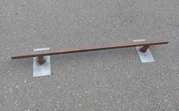 Skaterail uit staal beschikbaar voor biedingen