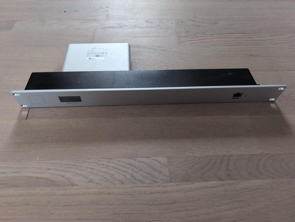 Unifi Cloudkey+, Computers en Software, Netwerk switches, Ophalen, Gebruikt