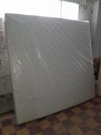 Nieuwe matras 200x200x25, Ophalen, Zo goed als nieuw, Matras