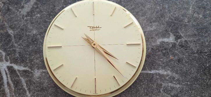 Klok Diehl Electro - pastel gele klok, Antiquités & Art, Antiquités | Horloges, Enlèvement ou Envoi