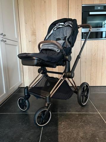 Cybex platinum priam rose gold + carry cot + footmyff beschikbaar voor biedingen