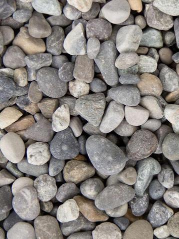 Alpengrind grijs creme beige zachte kleuren ronde grind tuin beschikbaar voor biedingen