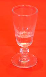 verre a liqueur sur pied avec strille (13), Enlèvement ou Envoi