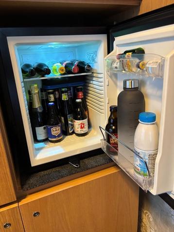 ECO Minibar 40l zo goed als nieuw beschikbaar voor biedingen