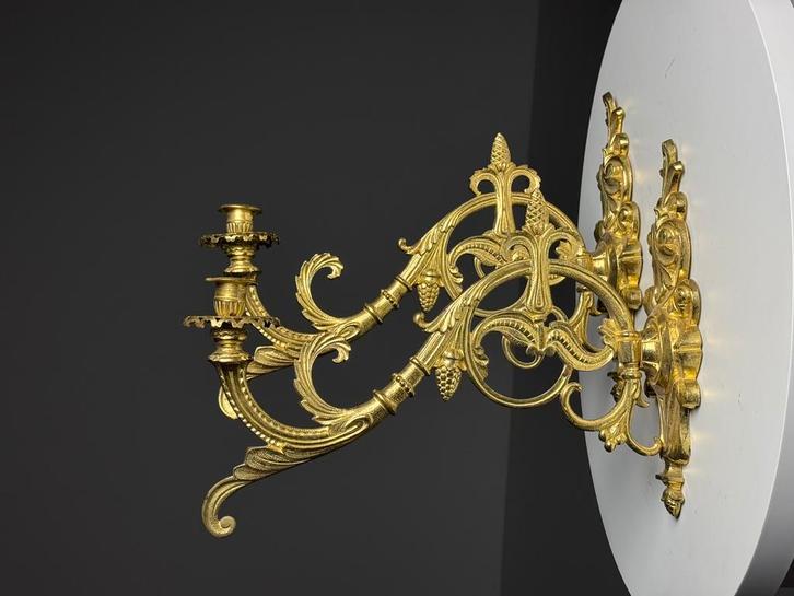 Paar antieke vergulde bronzen kandelaars (ca.1880–1920), Antiek en Kunst, Antiek | Kandelaars, Ophalen of Verzenden