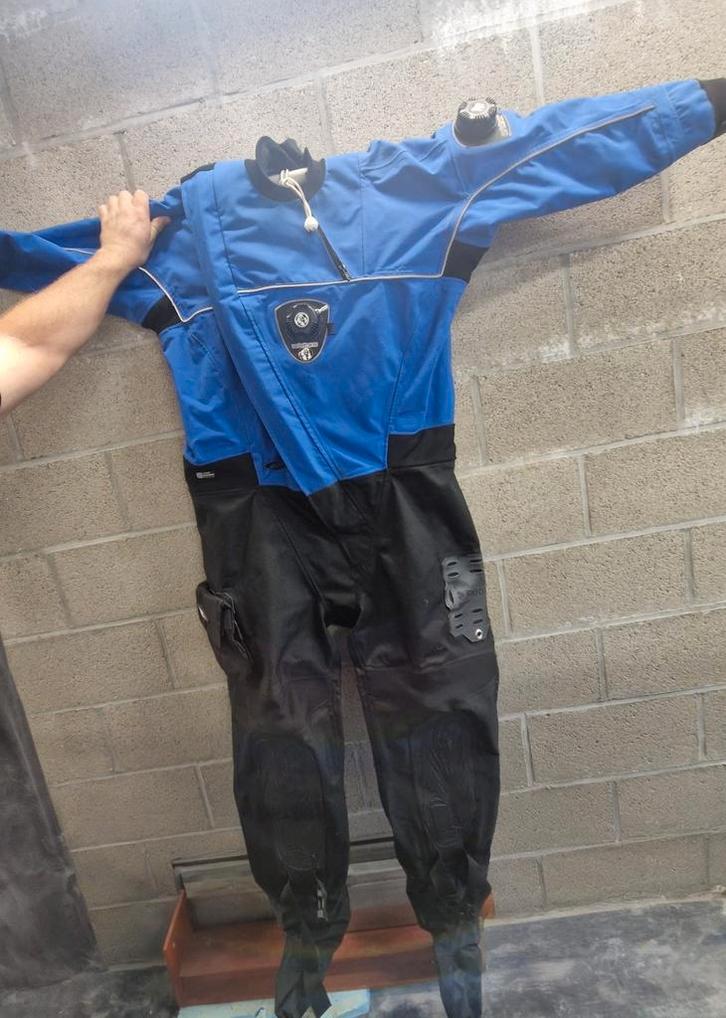 Combinaison étanche blanche, Sports nautiques & Bateaux, Plongée, Comme neuf, Combinaison de plongée, Enlèvement