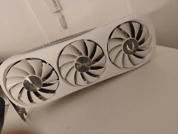 RTX 4070Ti SUPER, Computers en Software, Videokaarten, Ophalen