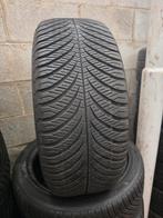 215 55r17 good year avec montage et équilibrage, Enlèvement, Utilisé