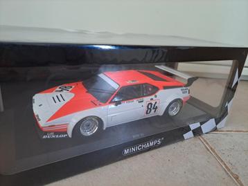 BMW M1 24h Mans Marlboro 1/18 Minichamps Nieuw
 beschikbaar voor biedingen
