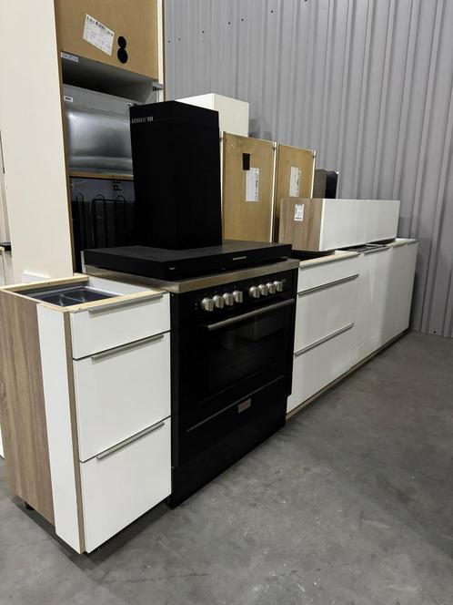 Complete Nette Rechte Keuken + Apparatuur GEDEMONTEERD, Huis en Inrichting, Keuken | Complete keukens, Wit, Graniet of Steen, Ophalen of Verzenden