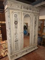 Antieke slaapkamerkast en bed, Ophalen