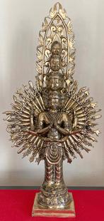 Gigantische gouden bronzen Boeddha van Compassie uit Nepal, Antiek en Kunst, Ophalen of Verzenden