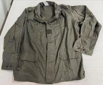 Veste de campagne militaire française F2 france jack disponible aux enchères