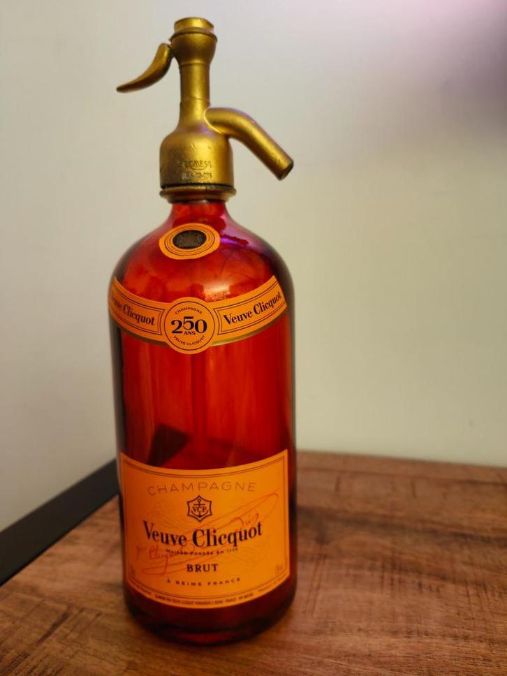 Veuve Clicquot 250 Jubileumsifon - Kristal & metal - Uniek!!, Verzamelen, Wijnen, Nieuw, Champagne, Frankrijk, Vol, Ophalen of Verzenden