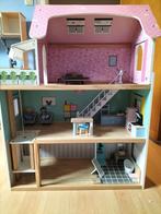 Houten poppenhuis, Enlèvement