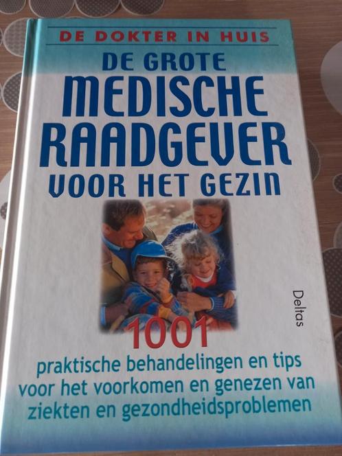 de dokter in huis de grote medische raadgever voor het gezin, Boeken, Gezondheid, Dieet en Voeding, Zo goed als nieuw, Ophalen