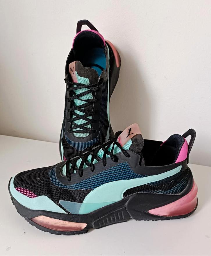 Puma LQDCell maat 39, Kleding | Dames, Schoenen, Zo goed als nieuw, Zwart, Ophalen of Verzenden