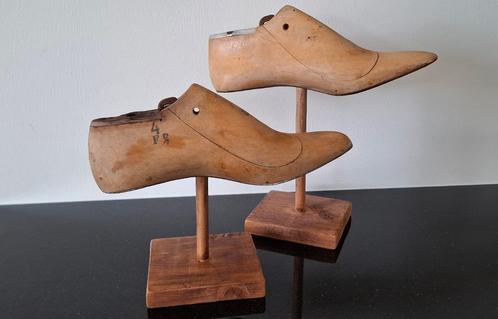 Antieke houten schoenleest op standaard, Antiek en Kunst, Curiosa en Brocante, Ophalen of Verzenden