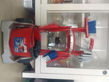 Speelgoed schoonmaak trolley beschikbaar voor biedingen