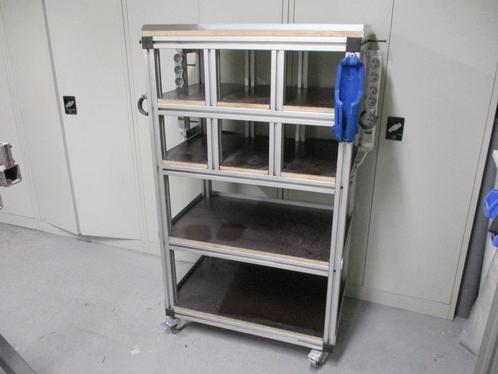 Chariot desserte porte outils & machines, Doe-het-zelf en Bouw, Transportwagens, Gebruikt, Overige typen, Ophalen