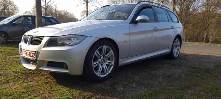  BMW 320 i - M Technik - Petrol, Auto's, BMW, Bedrijf, 3 Reeks, ABS, Airconditioning, Alarm, Centrale vergrendeling, Climate control