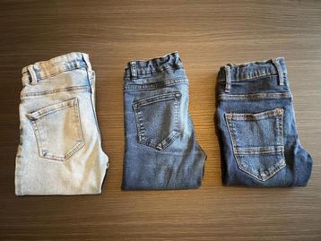 3 jeansbroeken - Maat 140 beschikbaar voor biedingen