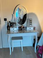 Make-up tafel + stoeltje, Huis en Inrichting, Ophalen, Gebruikt, 100 tot 150 cm, Klassiek