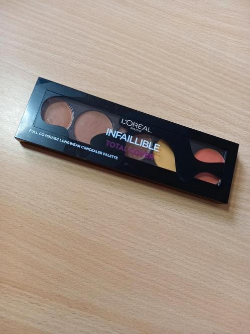 L'Oréal Paris infaillible total cover concealer palette, Handtassen en Accessoires, Uiterlijk | Gezichtsverzorging, Nieuw, Ophalen of Verzenden